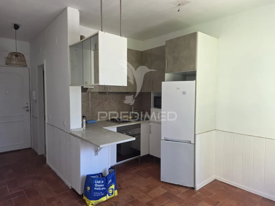 Apartamento T1 para Venda em Corroios Foto 15