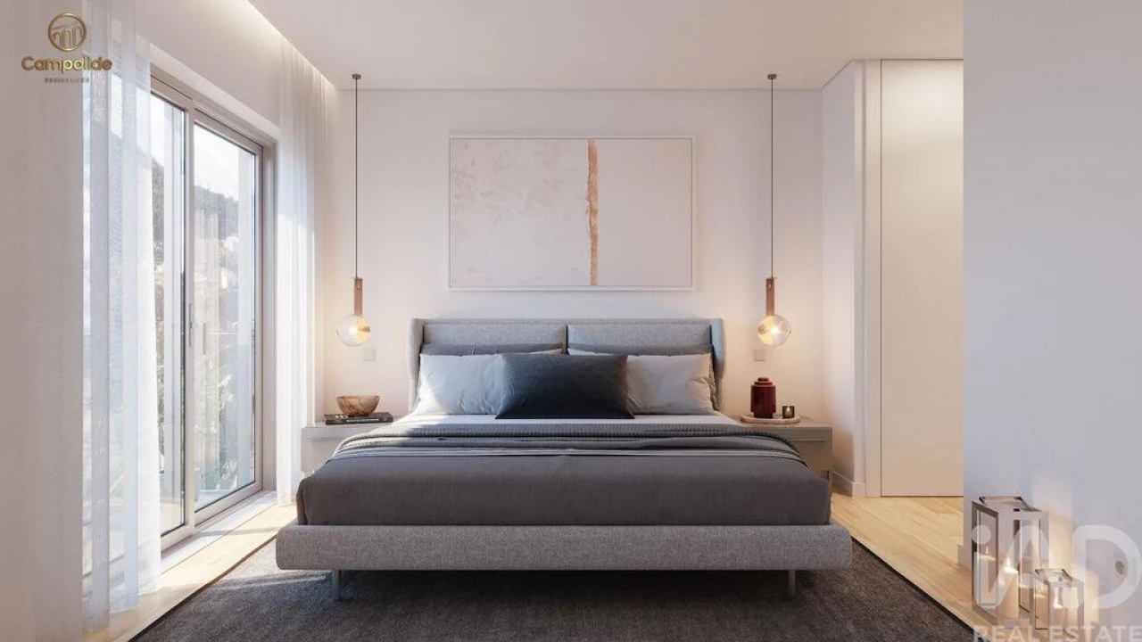 Apartamento T2 para Venda em Campolide Foto 6