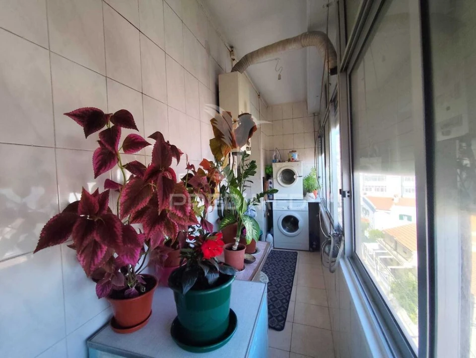 Apartamento T2 para Venda em Laranjeiro e Feijó Foto 10