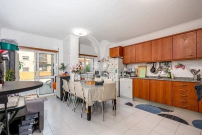 Apartamento T3 para Venda em Alenquer (Santo Estêvão e Triana)