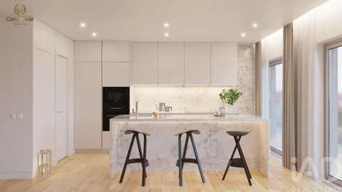 Apartamento T3 para Venda em Campolide