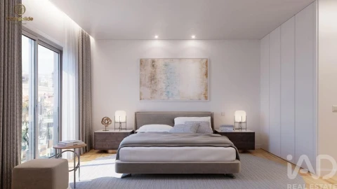 Apartamento T3 para Venda em Campolide