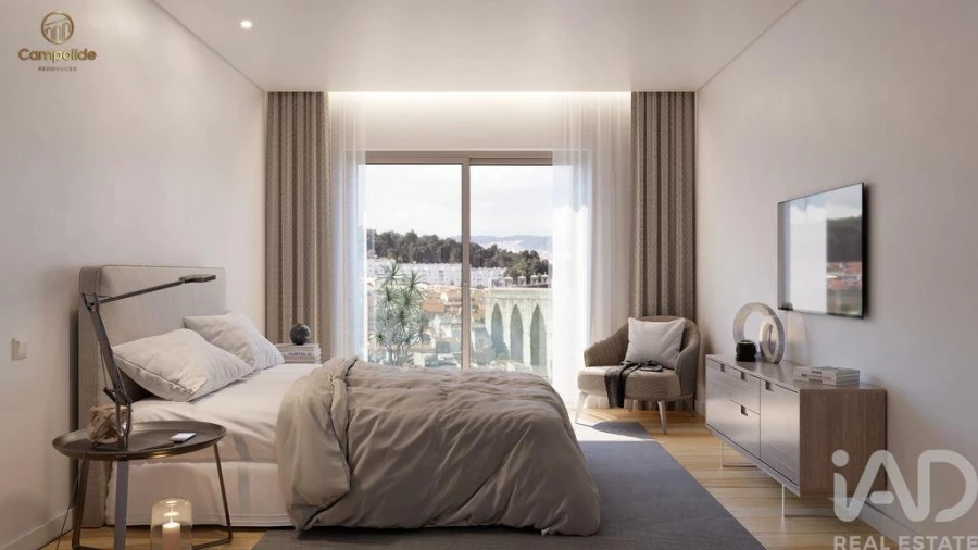Apartamento T3 para Venda em Campolide Foto 3