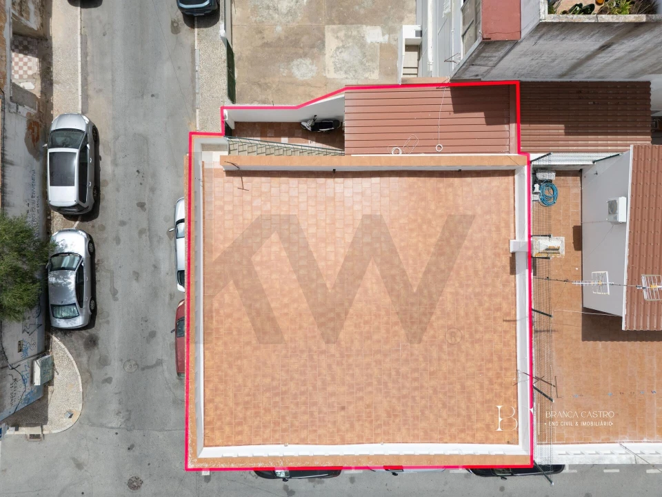 Apartamento T6 para Venda em Vila Real de Santo Antonio Foto 1