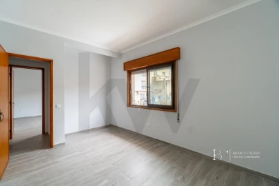 Apartamento T6 para Venda em Vila Real de Santo Antonio