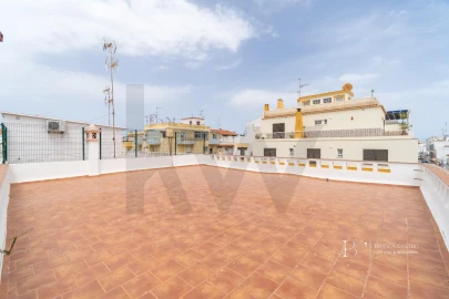 Apartamento T6 para Venda em Vila Real de Santo Antonio