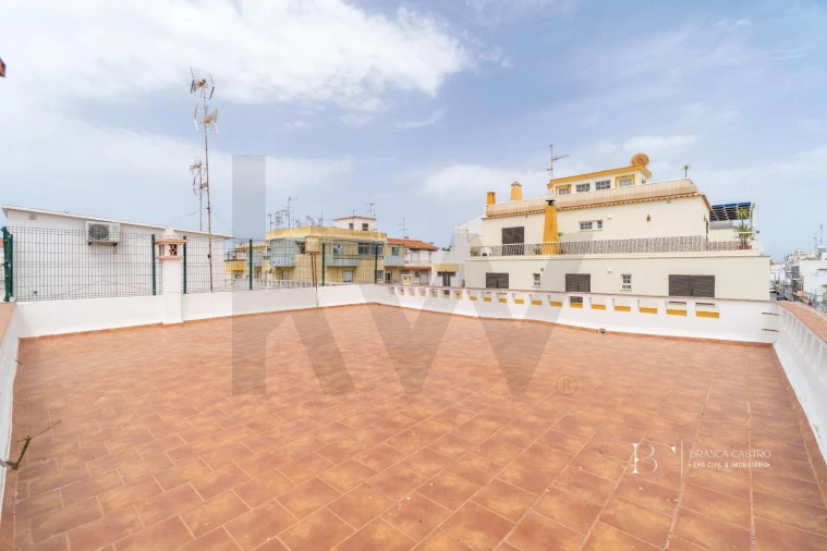 Apartamento T6 para Venda em Vila Real de Santo Antonio Foto 28