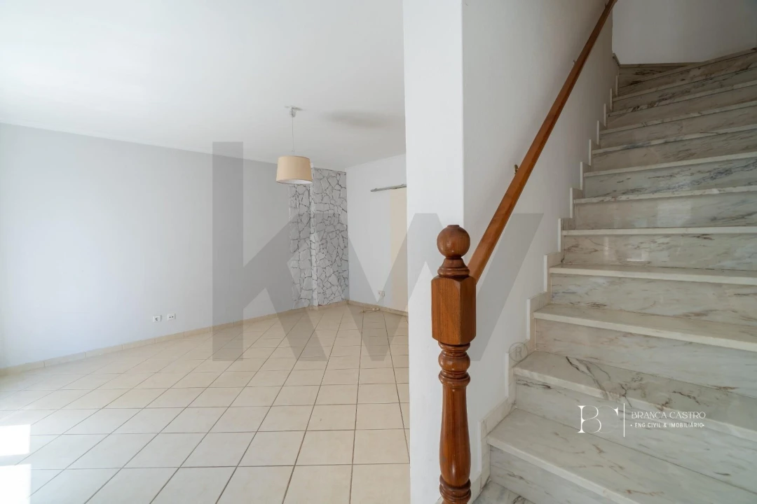 Apartamento T2 para Venda em Vila Real de Santo Antonio Foto 4