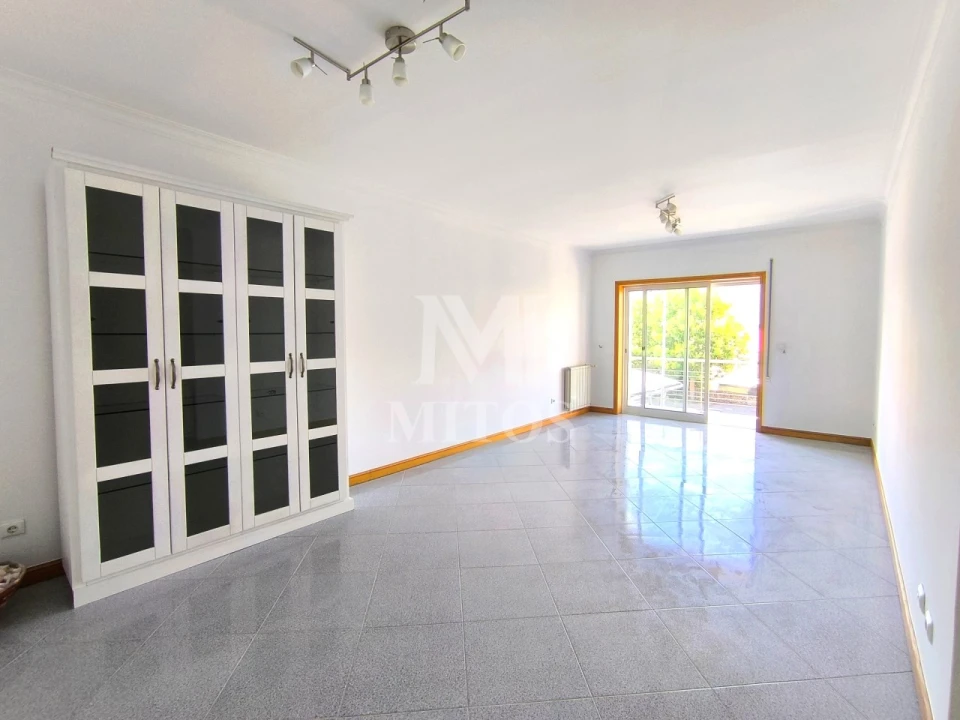 Apartamento T2 para Venda em Santa Maria Maior e Monserrate e Meadela Foto 4