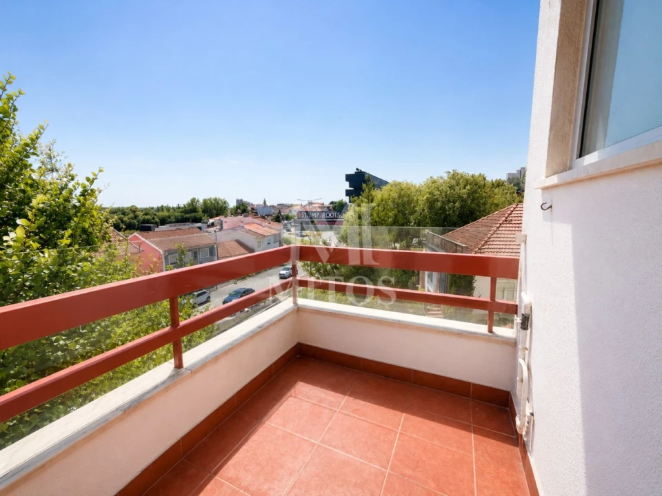 Apartamento T3 para Arrendamento em Santa Maria Maior e Monserrate e Meadela Foto 13