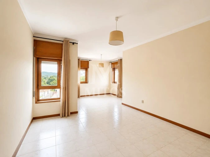 Apartamento T3 para Arrendamento em Santa Maria Maior e Monserrate e Meadela Foto 3