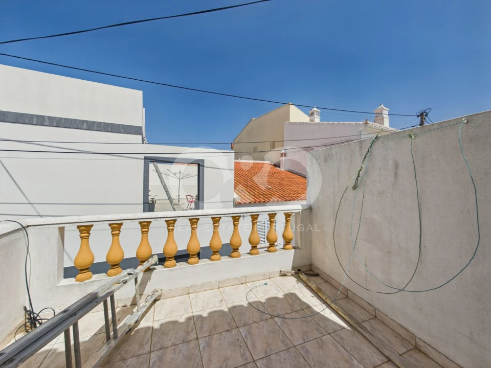 Moradia T4 para Venda em Lagos (São Sebastião e Santa Maria) Foto 25