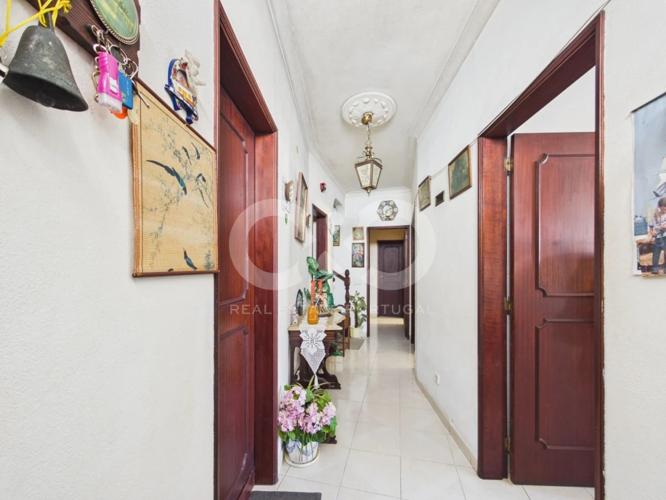 Moradia T4 para Venda em Lagos (São Sebastião e Santa Maria) Foto 7