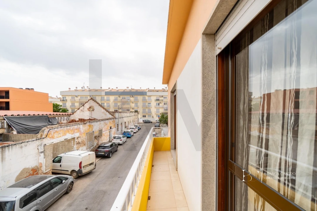 Apartamento T6 para Venda em Vila Real de Santo Antonio Foto 14