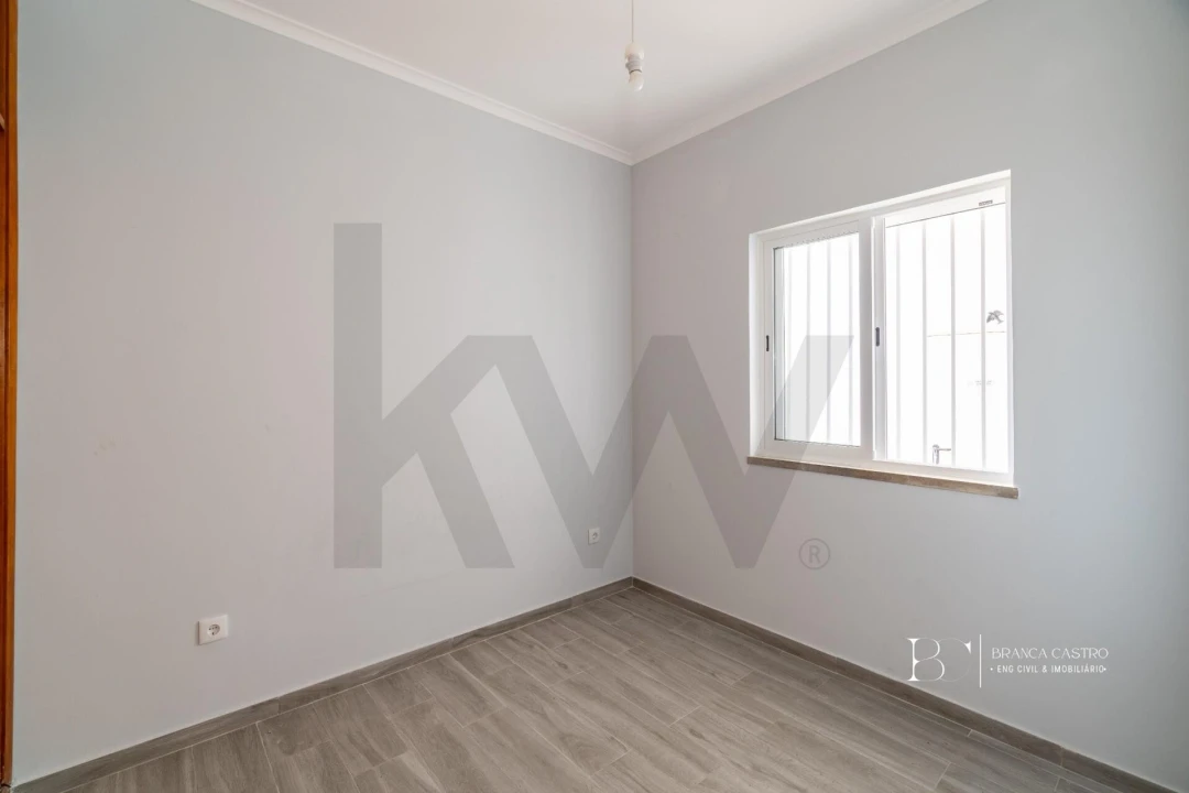 Apartamento T6 para Venda em Vila Real de Santo Antonio Foto 44