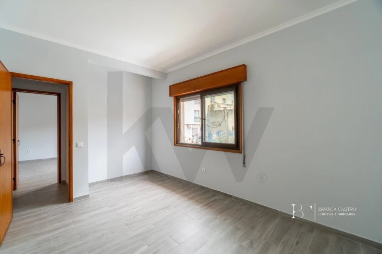 Apartamento T6 para Venda em Vila Real de Santo Antonio Foto 43