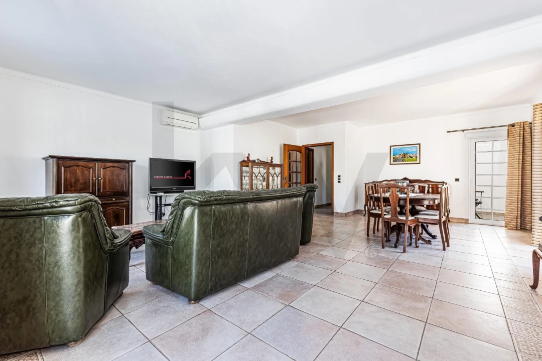 Apartamento T3 para Arrendamento férias em Silves Foto 17