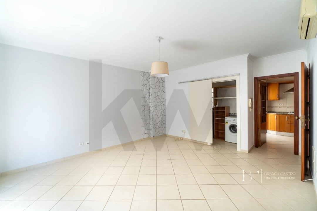 Apartamento T2 para Venda em Vila Real de Santo Antonio Foto 3