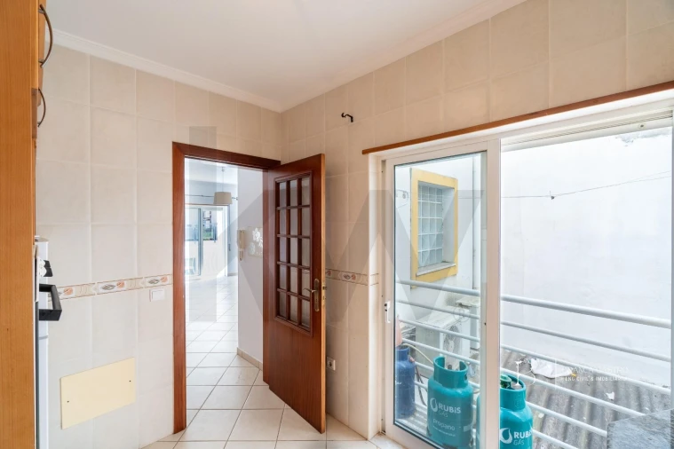 Apartamento T2 para Venda em Vila Real de Santo Antonio Foto 12