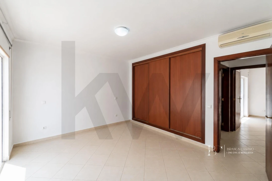 Apartamento T2 para Venda em Vila Real de Santo Antonio Foto 19