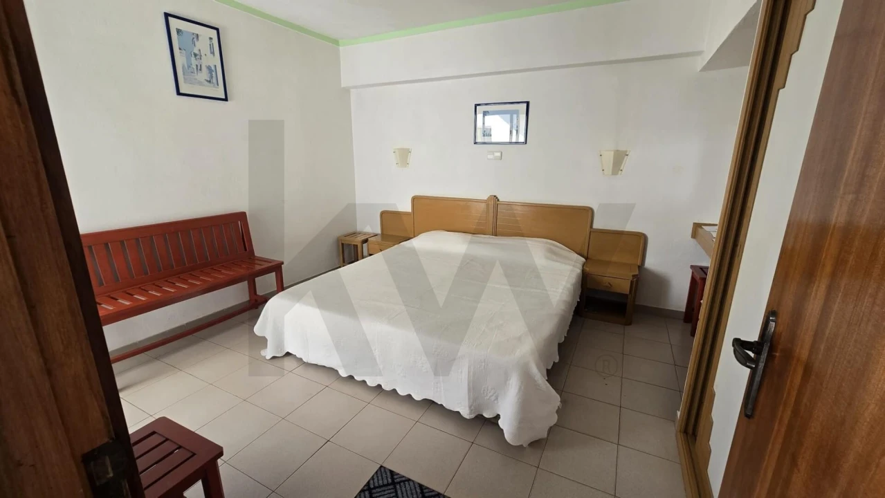 Apartamento T1 para Venda em Portimão Foto 13