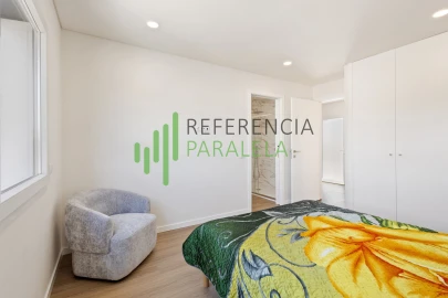 Moradia T4 para Venda em Vermelha