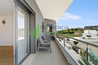 Moradia T4 para Venda em Vermelha