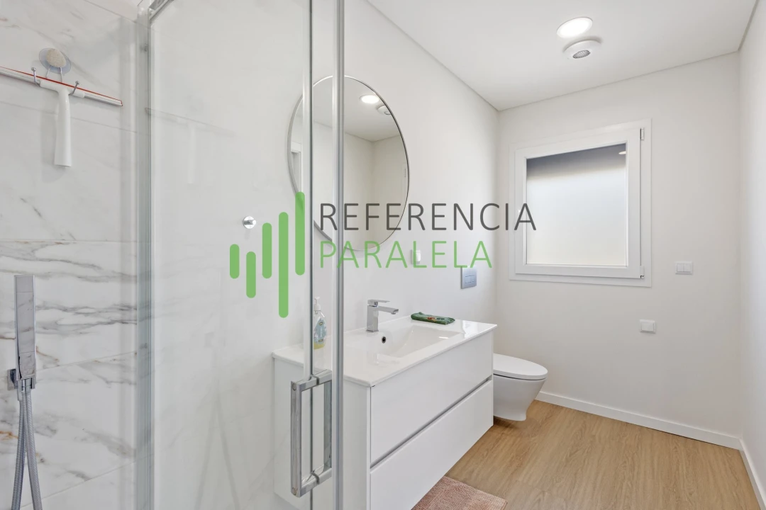 Moradia T4 para Venda em Vermelha Foto 16