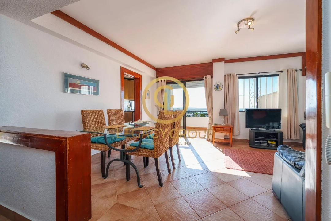 Apartamento T2 para Venda em Porches Foto 4