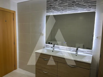Moradia T2 para Venda em Abraveses
