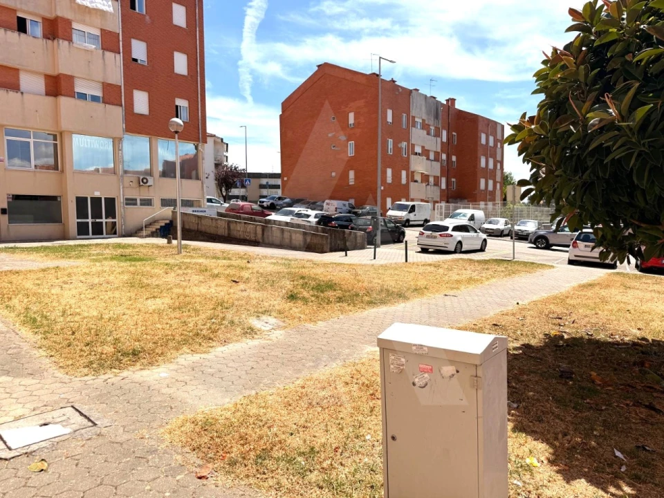 Loja para Venda em Esgueira Foto 29