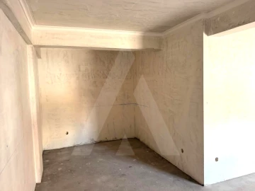 Loja para Venda em Esgueira