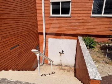 Loja para Venda em Esgueira