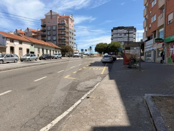 Loja para Venda em Esgueira