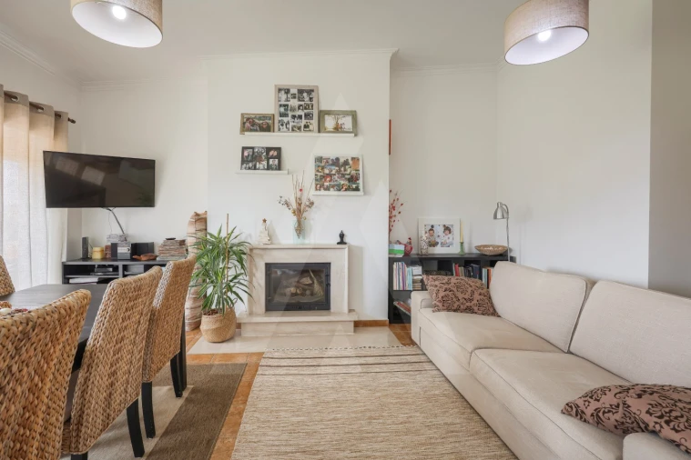 Apartamento T2 para Venda em Aguada de Cima Foto 5
