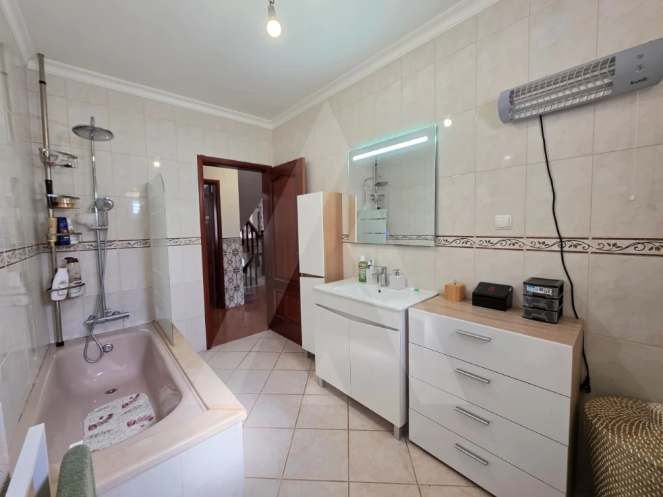 Moradia T3 para Venda em Amoreira da Gândara, Paredes do Bairro e Ancas Foto 40