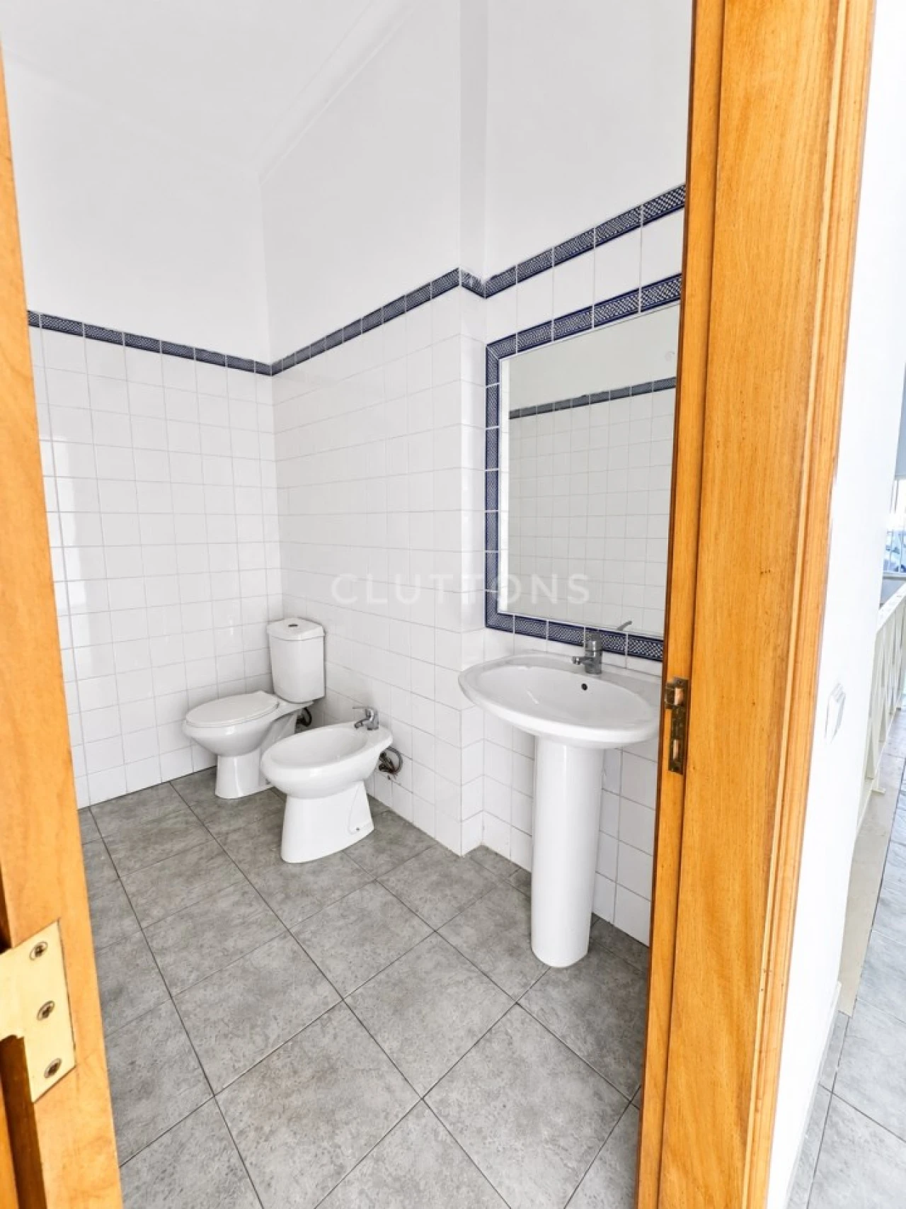 Apartamento T1 para Venda em Alcabideche Foto 11