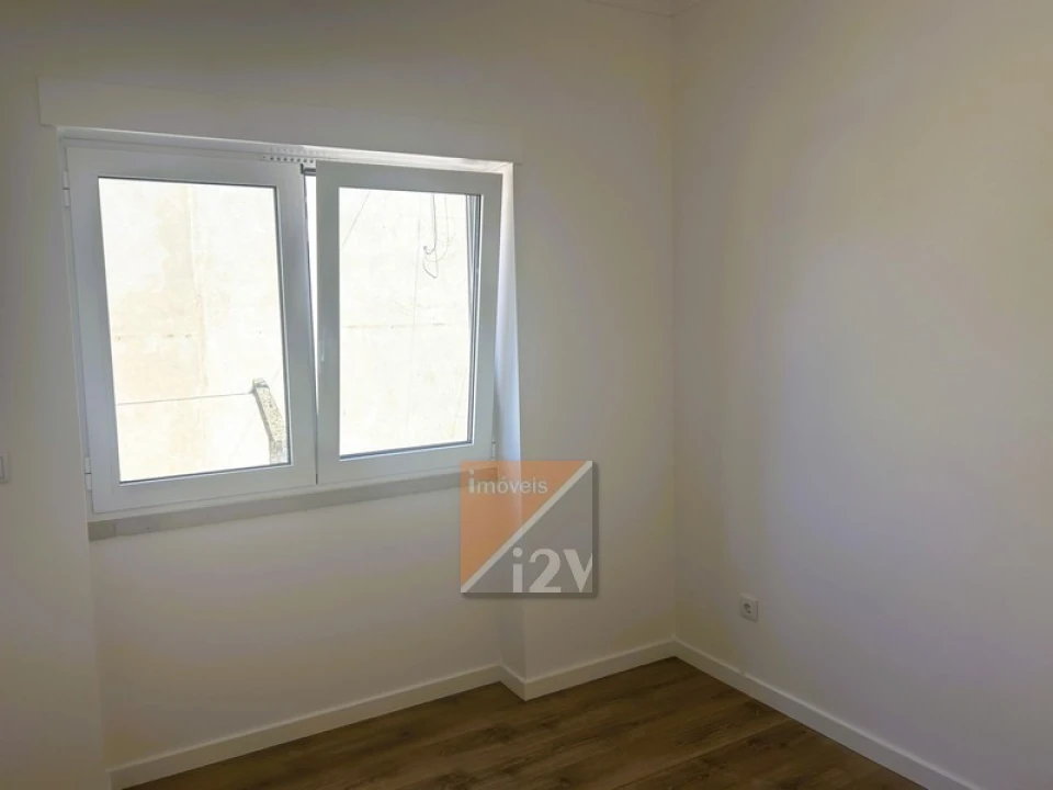 Apartamento T3 para Venda em Leiria, Pousos, Barreira e Cortes Foto 15