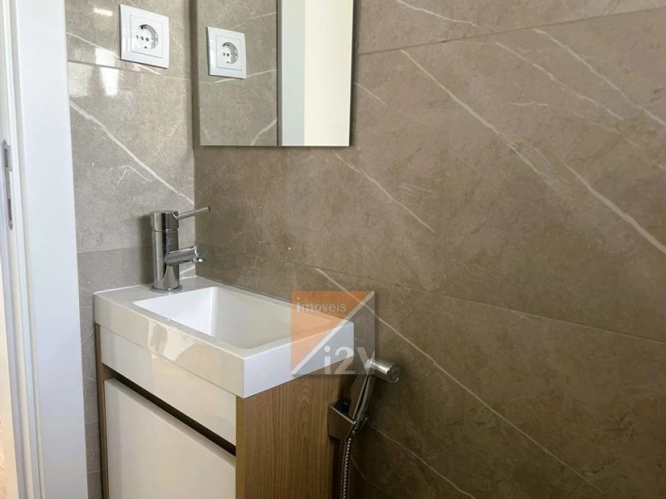 Apartamento T3 para Venda em Leiria, Pousos, Barreira e Cortes Foto 18
