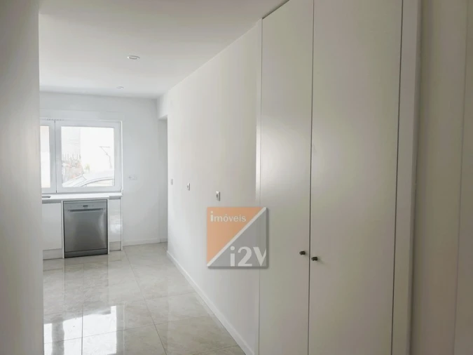 Apartamento T3 para Venda em Leiria, Pousos, Barreira e Cortes Foto 4