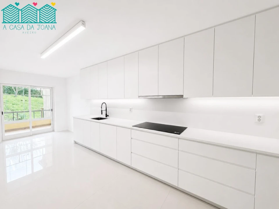 Apartamento T4 para Venda em Santa Maria e São Miguel, São Martinho, São Pedro Penaferrim Foto 7