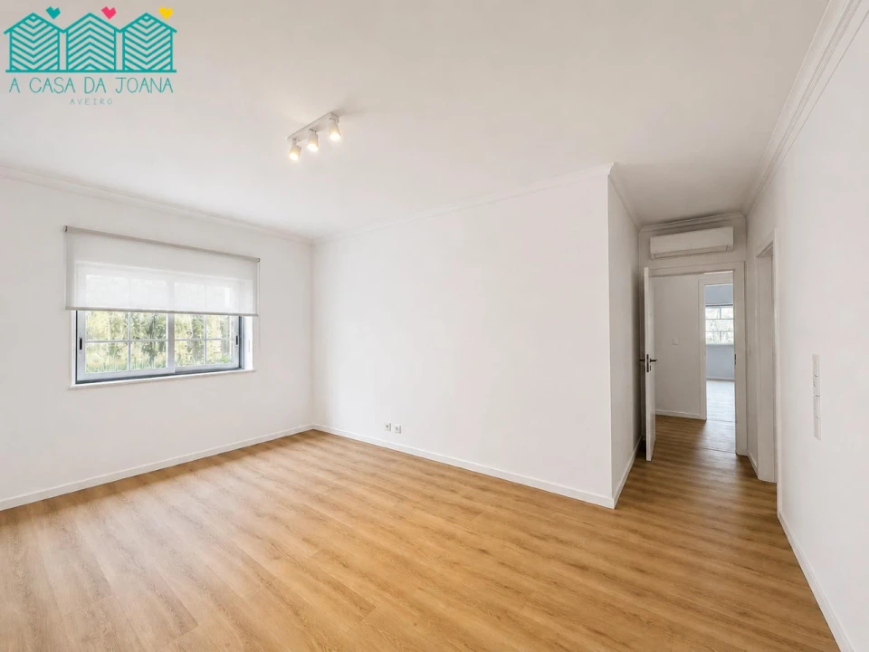 Apartamento T4 para Venda em Santa Maria e São Miguel, São Martinho, São Pedro Penaferrim Foto 11