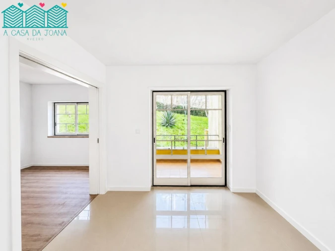 Apartamento T4 para Venda em Santa Maria e São Miguel, São Martinho, São Pedro Penaferrim Foto 6