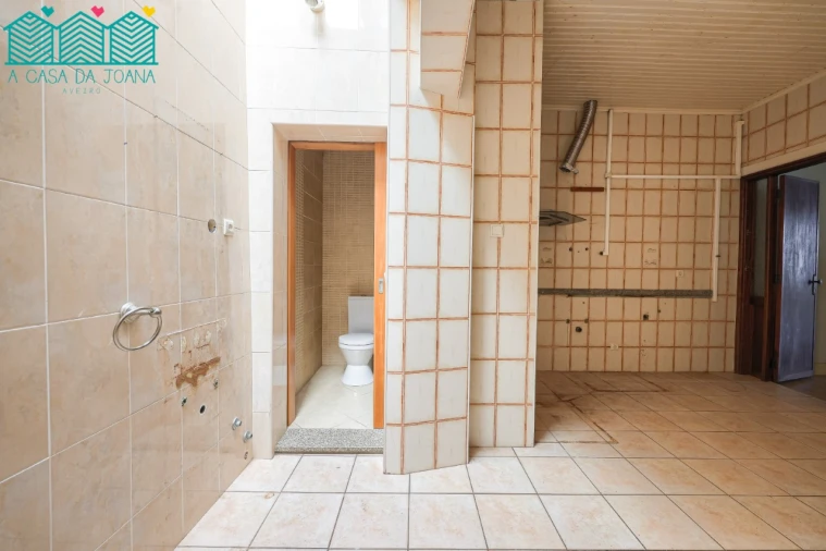 Prédio para Venda em Glória e Vera Cruz Foto 19