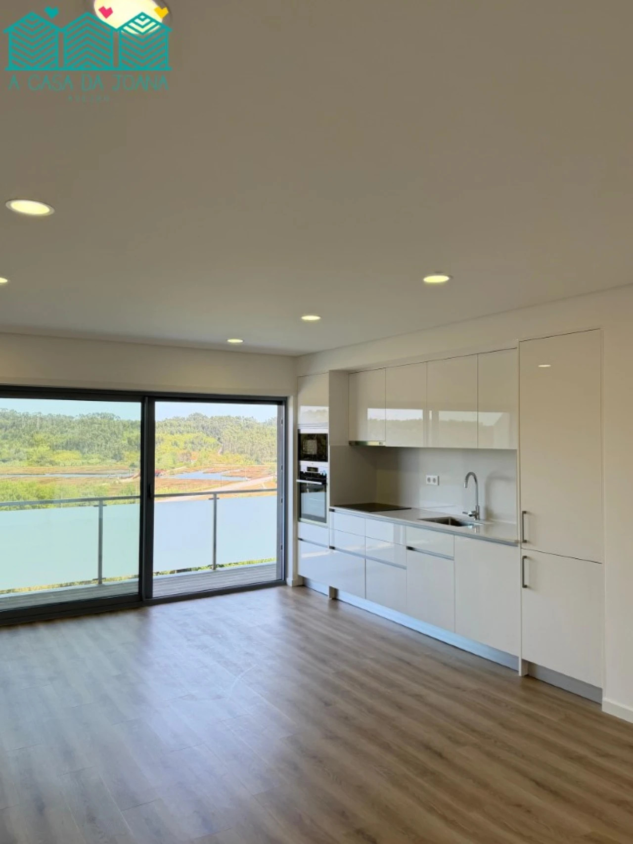 Apartamento T2 para Arrendamento em Vagos e Santo António Foto 5
