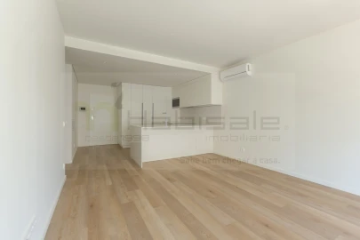 Apartamento T3 para Venda em Algés, Linda-A-Velha e Cruz Quebrada-Dafundo
