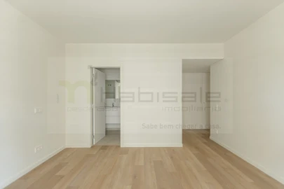 Apartamento T3 para Venda em Algés, Linda-A-Velha e Cruz Quebrada-Dafundo