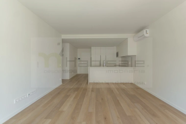 Apartamento T3 para Venda em Algés, Linda-A-Velha e Cruz Quebrada-Dafundo Foto 3