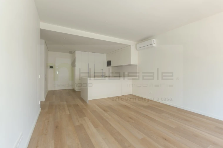 Apartamento T3 para Venda em Algés, Linda-A-Velha e Cruz Quebrada-Dafundo Foto 5