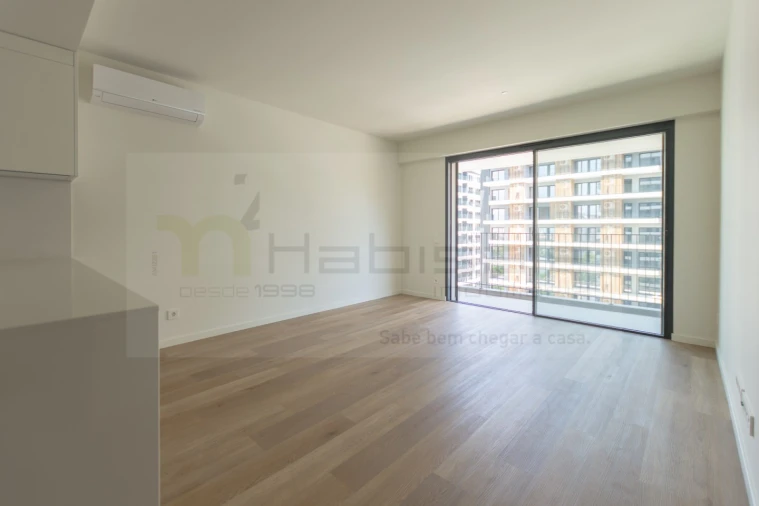 Apartamento T3 para Venda em Algés, Linda-A-Velha e Cruz Quebrada-Dafundo Foto 10